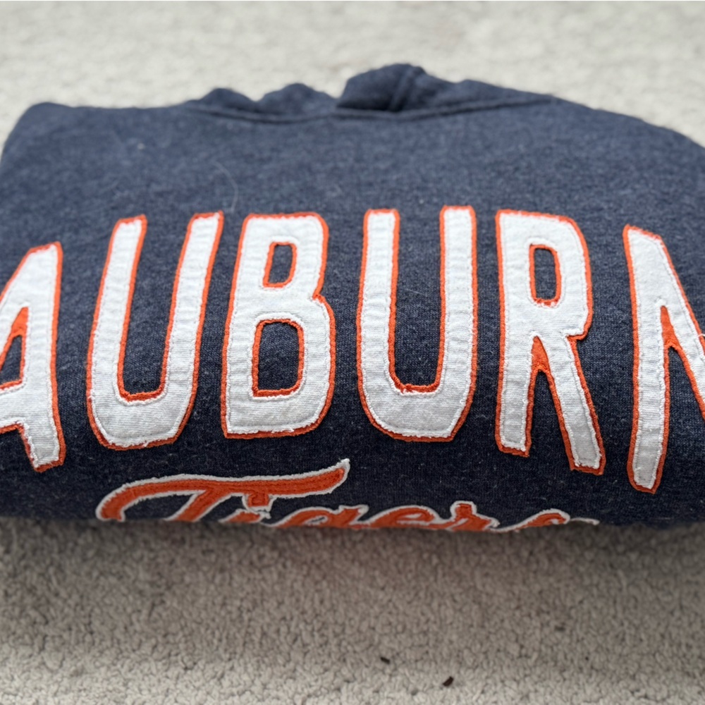 Auburn (league) XL sweatshirt